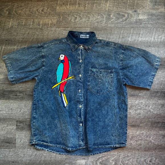 Zolo Club Tops - Zolo Club Parrot Graphic Denim Shirt Large Relaxed Acid Wash Blue Short Sleeve